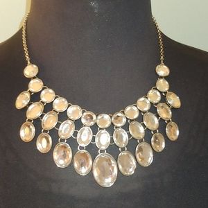 Stunning statement piece necklace